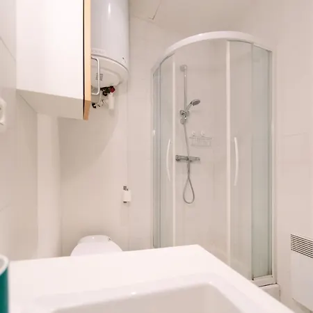 Apartment Le Confluent : T1bis Chateau / Gare / Lieu Unique Nantes